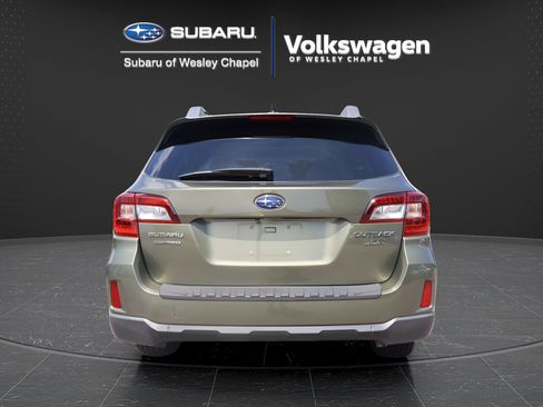 Used 2016 Subaru Outback 3.6R Limited AWD/4WD image 6