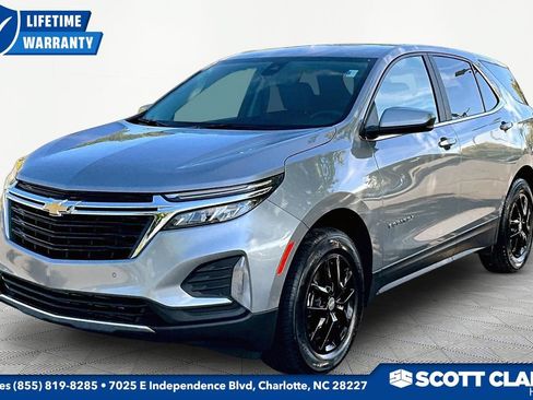 Used 2024 Chevrolet Equinox LT AWD/4WD image 3