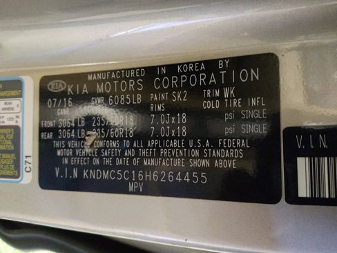 Used 2017 Kia Sedona EX FWD image 33