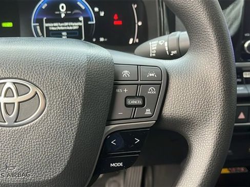 New 2026 Toyota Camry LE image 10