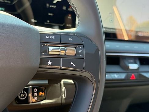 New 2026 Kia EV9 Land w/ Nightfall Edition Package image 17