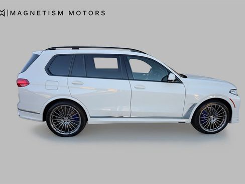 Used 2021 BMW ALPINA XB7 image 8