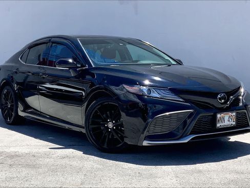 Used 2022 Toyota Camry XSE FWD image 21