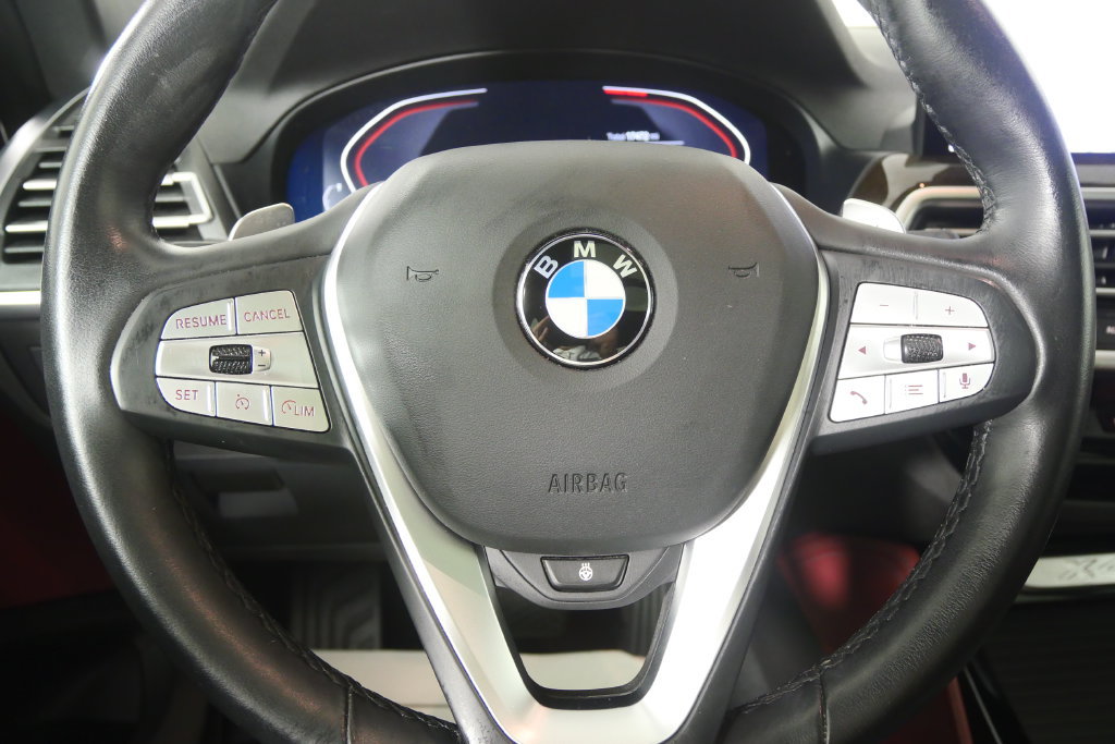 Certified 2025 BMW X4 xDrive30i w/ Premium Package AWD/4WD image 19