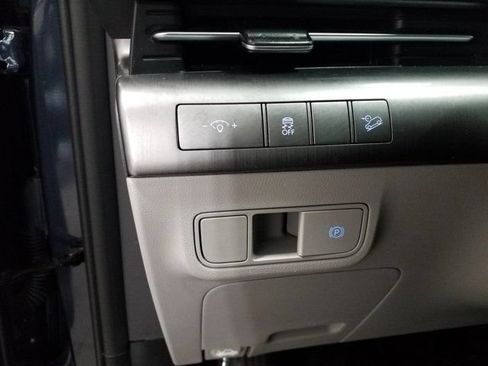 Used 2025 Hyundai Kona SEL AWD/4WD image 10