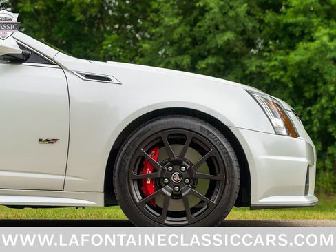 Used 2015 Cadillac CTS V RWD image 41