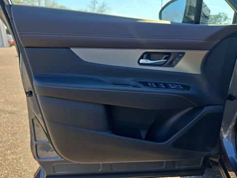 New 2026 Nissan Murano Platinum image 15