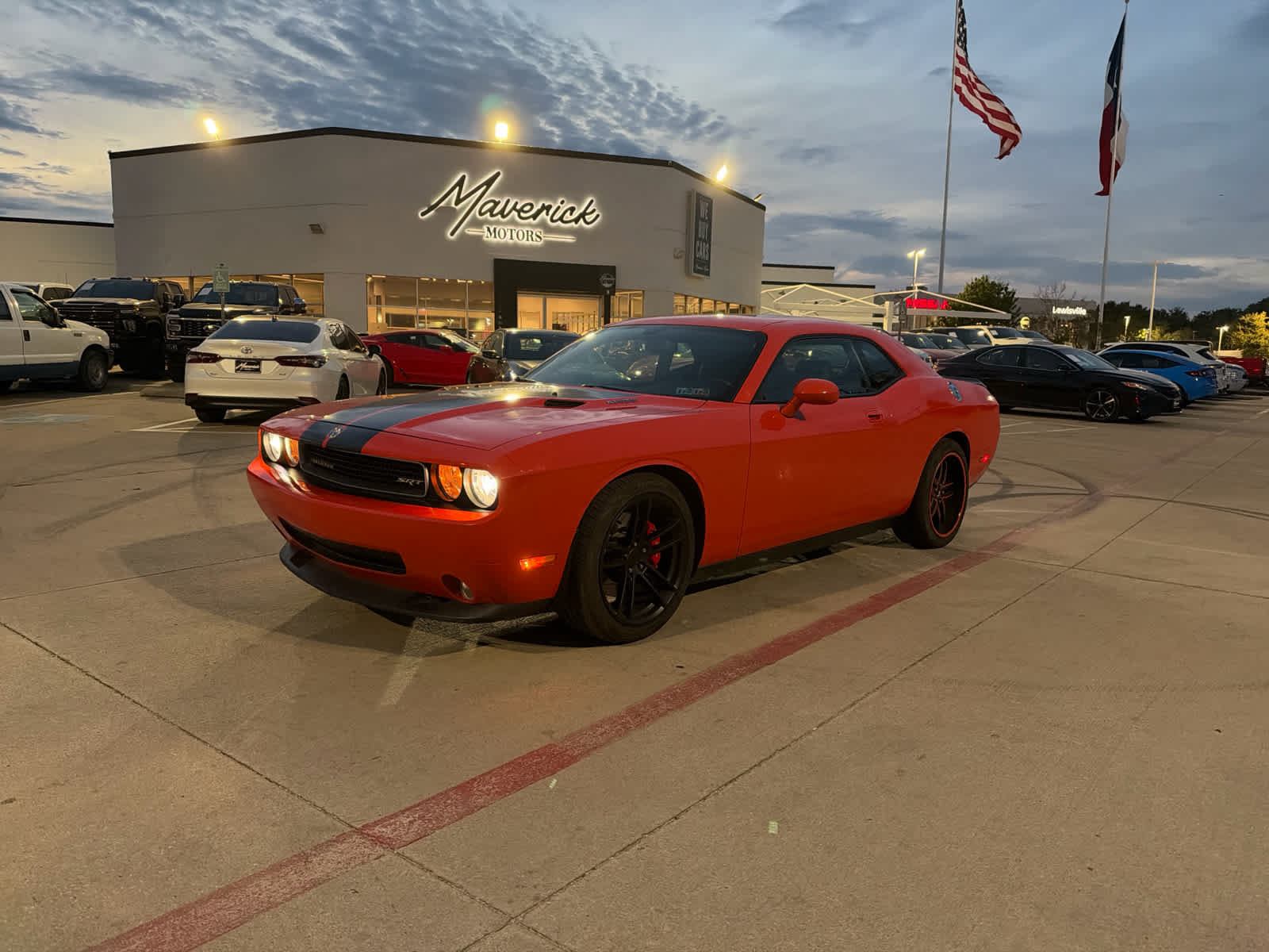 Used 2009 Dodge Challenger SRT8 w/ SRT Option Group II RWD image 1
