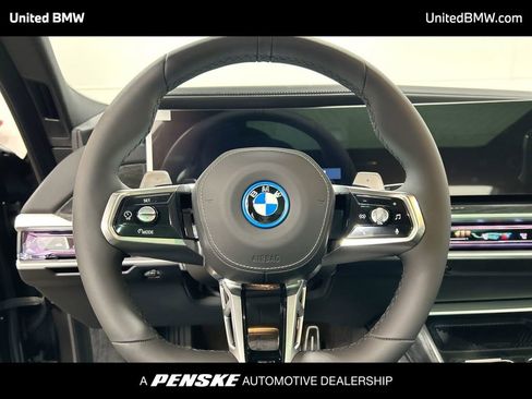 New 2026 BMW 750e xDrive w/ Executive Package image 14