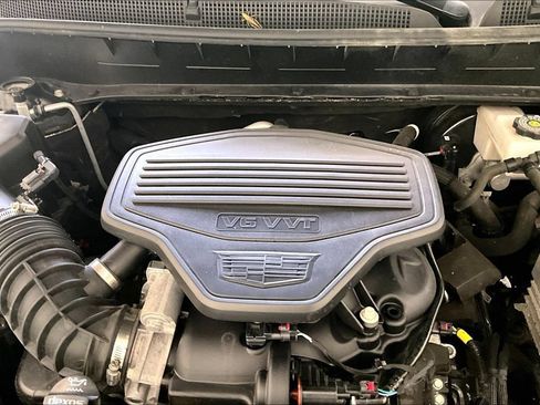 Used 2022 Cadillac XT6 Sport w/ Technology Package AWD/4WD image 30