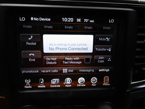Used 2017 RAM 1500 Laramie w/ Convenience Group AWD/4WD image 18