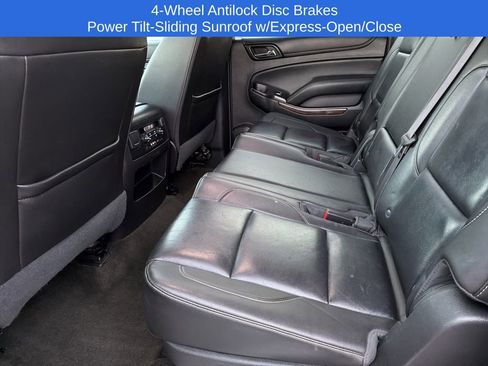 Used 2016 Chevrolet Suburban LT w/ Luxury Package image 17