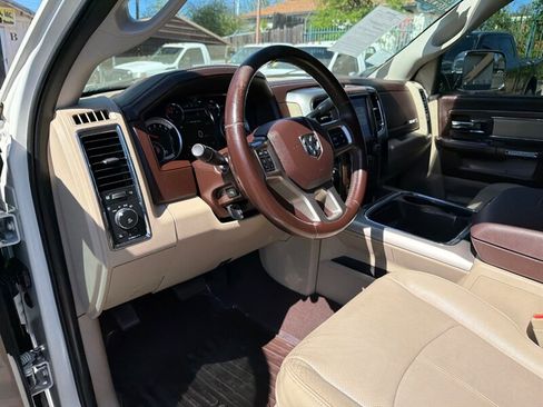 Used 2018 RAM 2500 Laramie image 15