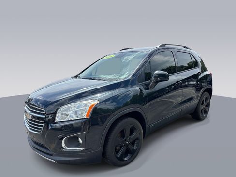 Used 2016 Chevrolet Trax LTZ w/ Midnight Edition AWD/4WD image 6