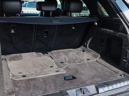 Used 2025 Land Rover Range Rover Sport SE AWD/4WD image 23