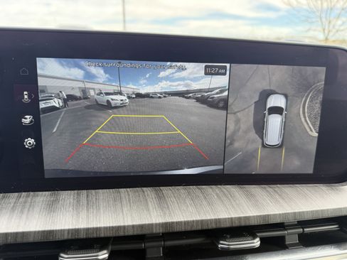 Used 2023 Kia Telluride SX image 13