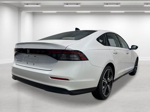 New 2026 Honda Accord SE image 3