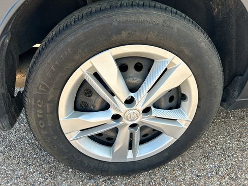 Used 2023 Nissan Kicks S w/ Interior Electronics Package FWD image 8