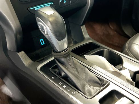 Used 2018 Ford Escape SEL image 13