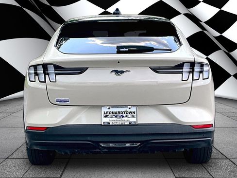 Used 2025 Ford Mustang Mach-E Select RWD image 4