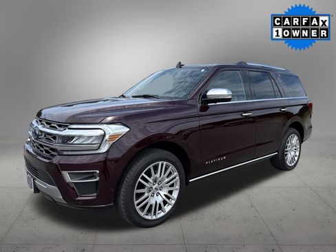 Used 2024 Ford Expedition Platinum image 1