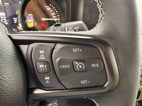Used 2025 Jeep Wrangler Unlimited Sport S 4xe AWD/4WD image 40