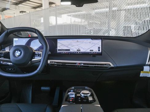 New 2026 BMW iX xDrive45 AWD/4WD image 9
