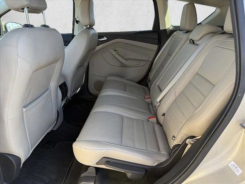 Used 2018 Ford Escape SEL image 22