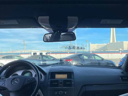 Used 2008 Mercedes-Benz C 350 Sport image 9