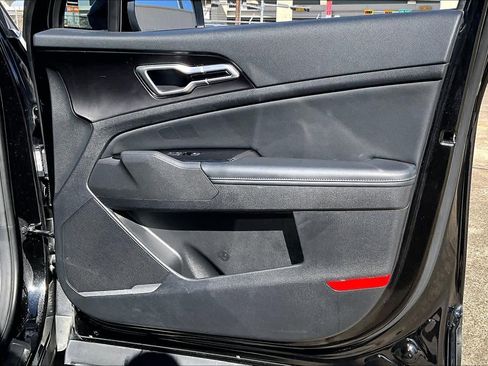 Certified 2023 Kia Sportage EX w/ EX Premium Package image 21