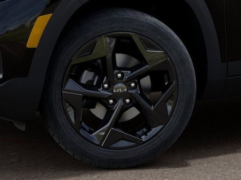 New 2026 Kia Seltos EX FWD image 9