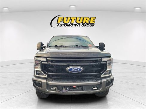 Used 2022 Ford F350 Platinum w/ Tremor Off-Road Package image 2