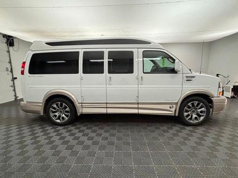 New 2026 GMC Savana 2500 w/ Driver Convenience Package RWD image 6