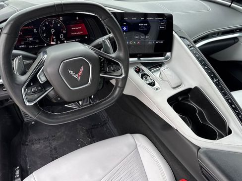 Used 2020 Chevrolet Corvette Stingray Preferred Conv w/ 2LT Preferred Equipment Group RWD image 4