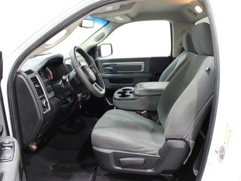 Used 2018 RAM 1500 Tradesman w/ Power & Remote Entry Group RWD image 3