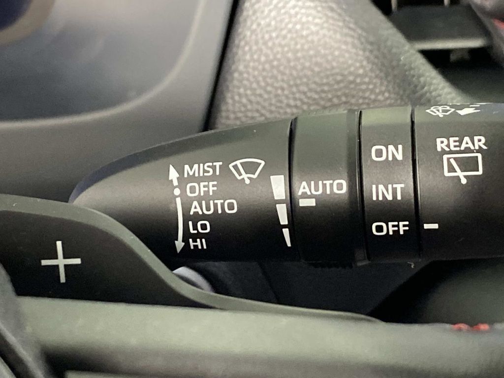 Used 2023 Toyota RAV4 XSE w/ Weather Package AWD/4WD image 19