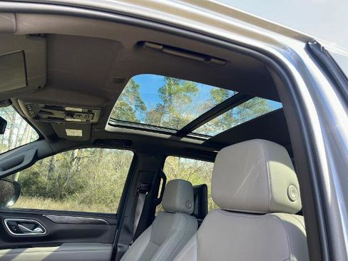 Used 2021 Chevrolet Tahoe Z71 w/ Z71 Off-Road Package image 20