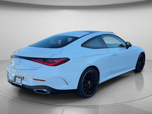 New 2026 Mercedes-Benz CLE 450 4MATIC Coupe image 5