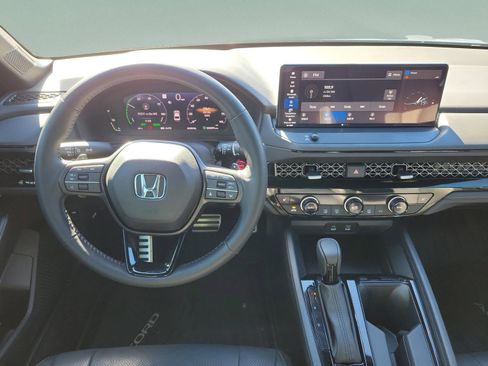 Used 2024 Honda Accord Sport image 18