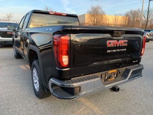 New 2026 GMC Sierra 1500 SLE image 6