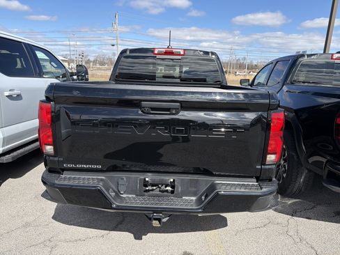 Used 2023 Chevrolet Colorado Z71 w/ Z71 Convenience Package 2 image 6