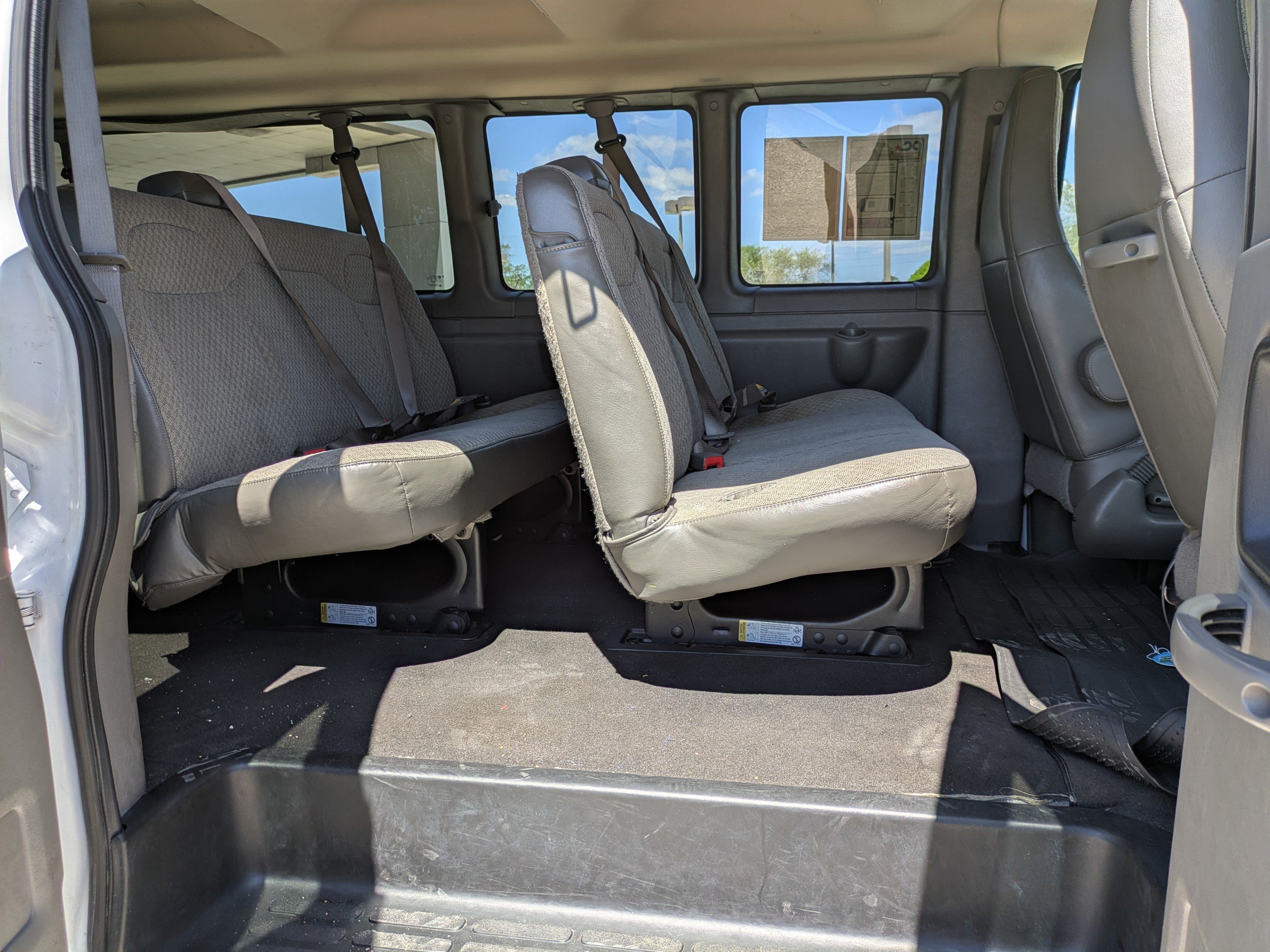 Used 2024 Chevrolet Express 3500 LT w/ LT Preferred Equipment Group RWD image 15