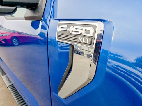 Used 2023 Ford F150 XLT w/ Trailer Tow Package AWD/4WD image 10