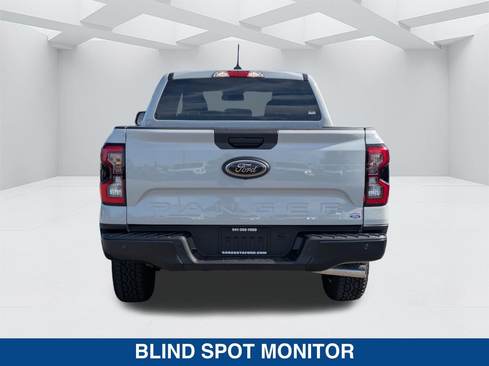 New 2026 Ford Ranger XLT w/ Black Appearance Package RWD image 7