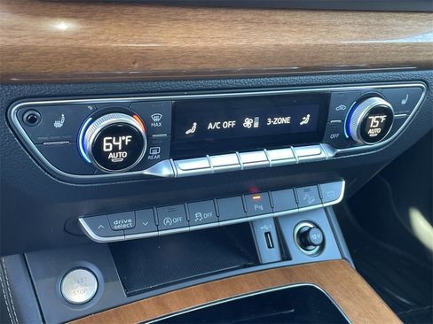 Used 2021 Audi Q5 2.0T Premium Plus image 22