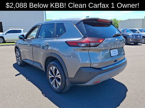 Used 2023 Nissan Rogue SV AWD/4WD image 7