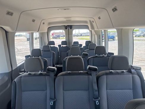 Used 2023 Ford Transit 350 XLT RWD image 7