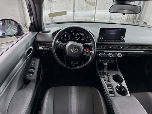 Used 2025 Honda Civic Sport image 12