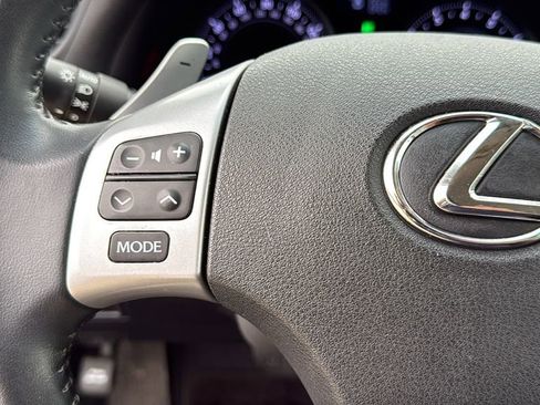 Used 2011 Lexus IS 250C w/ Luxury Pkg RWD image 19