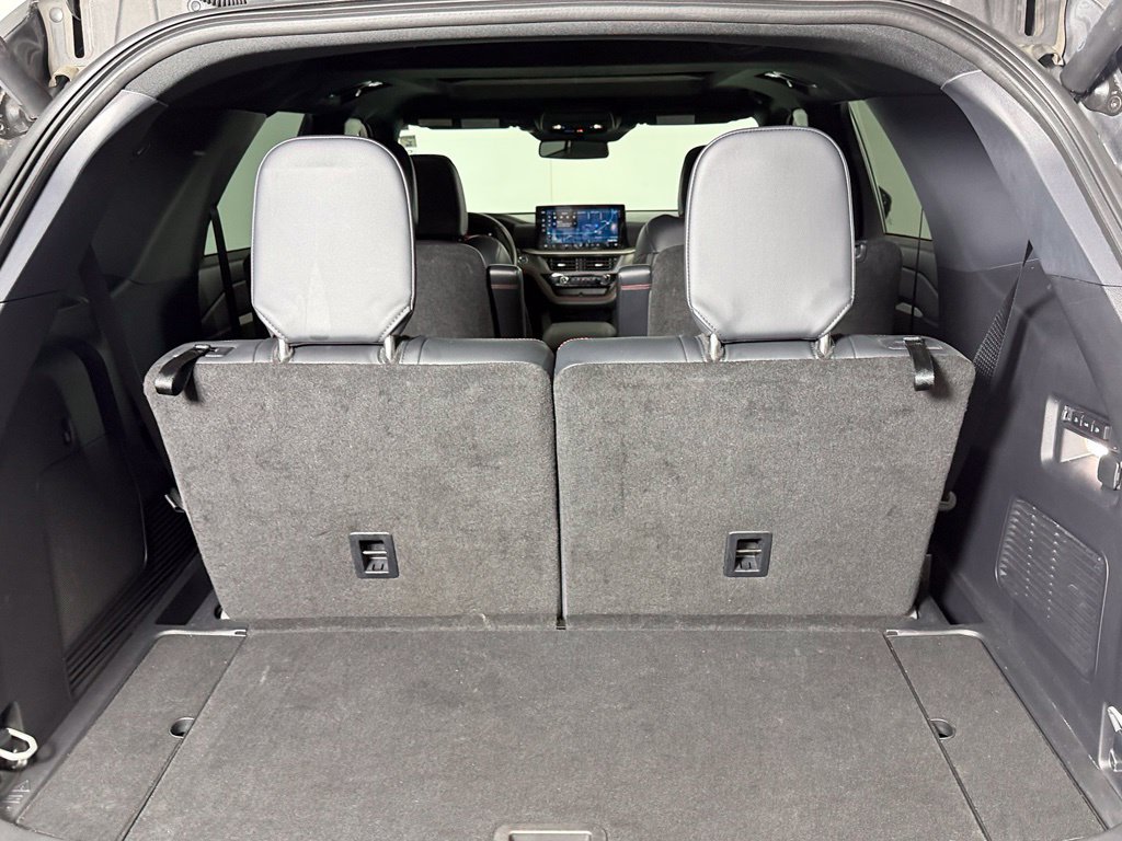 Used 2025 Ford Explorer ST w/ Sun And Sound Package AWD/4WD image 25